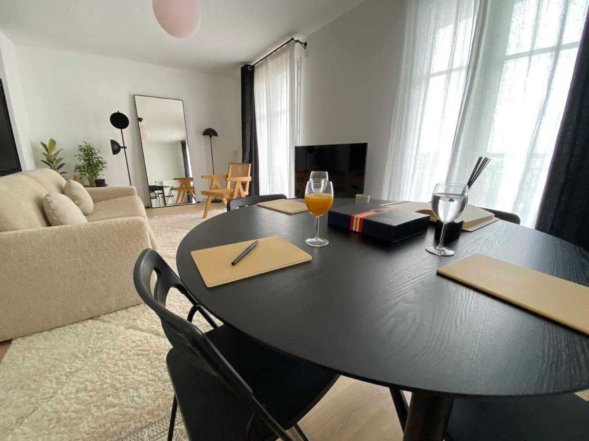 Disneyland Minimalist Lifestyle - 5 Pax Apartment เซร์ริส ภายนอก รูปภาพ