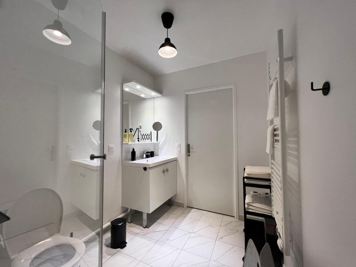 Disneyland Minimalist Lifestyle - 5 Pax Apartment เซร์ริส ภายนอก รูปภาพ