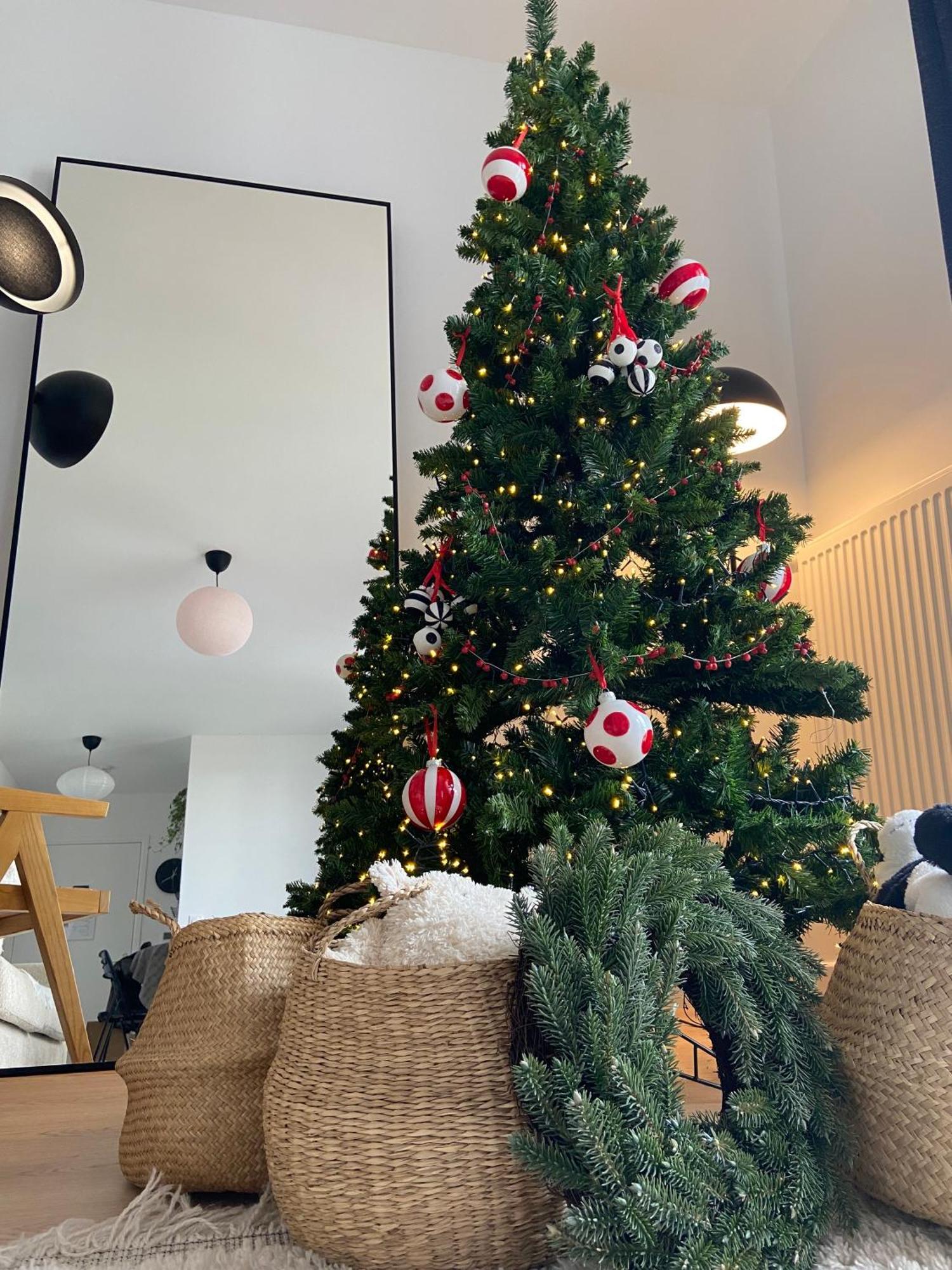 Disneyland Minimalist Lifestyle - 5 Pax Apartment เซร์ริส ภายนอก รูปภาพ