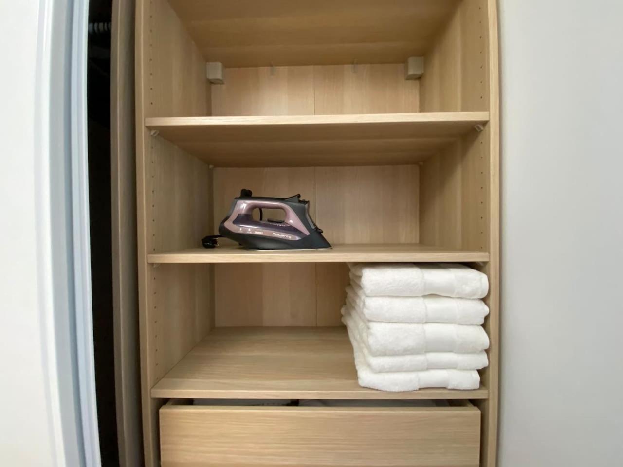 Disneyland Minimalist Lifestyle - 5 Pax Apartment เซร์ริส ภายนอก รูปภาพ