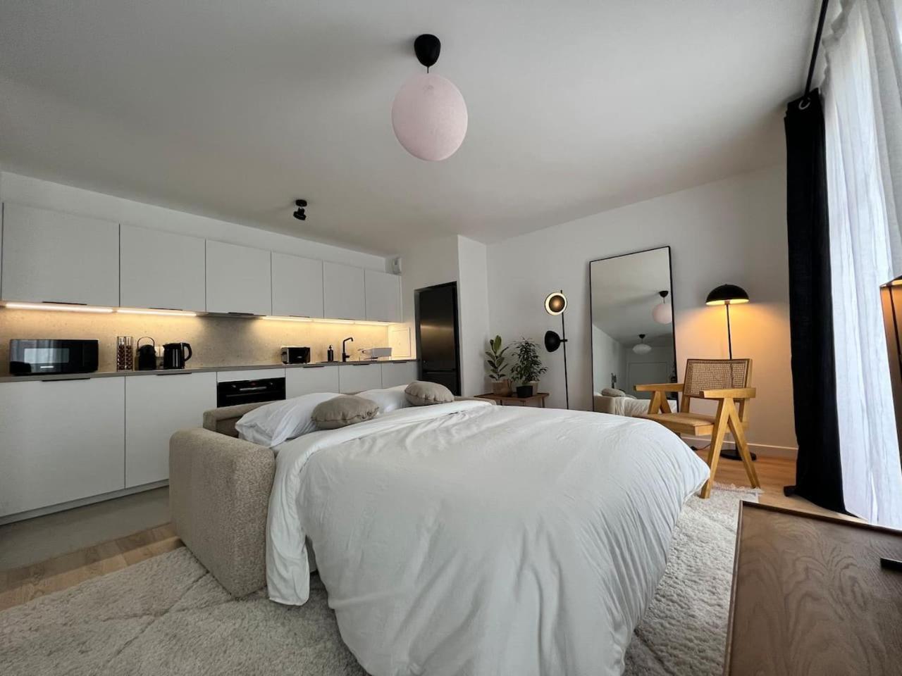 Disneyland Minimalist Lifestyle - 5 Pax Apartment เซร์ริส ภายนอก รูปภาพ
